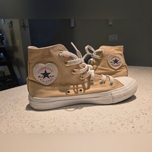 Converse Chuck Taylors - High Tops